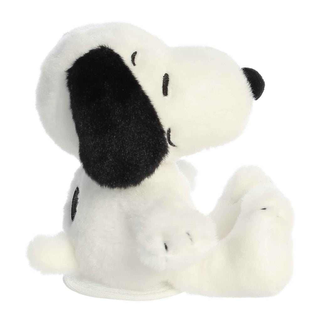 Aurora Peanuts Shoulderkins Snoopy 5 inch Plush Stuffed Animal Toy