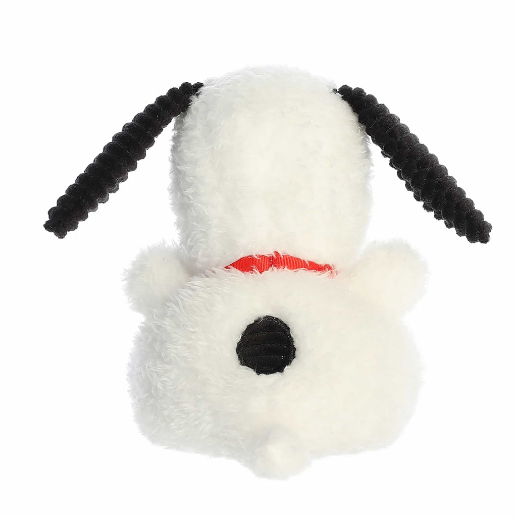 75th Anniversary Snoopy Palm Pals plush view 4